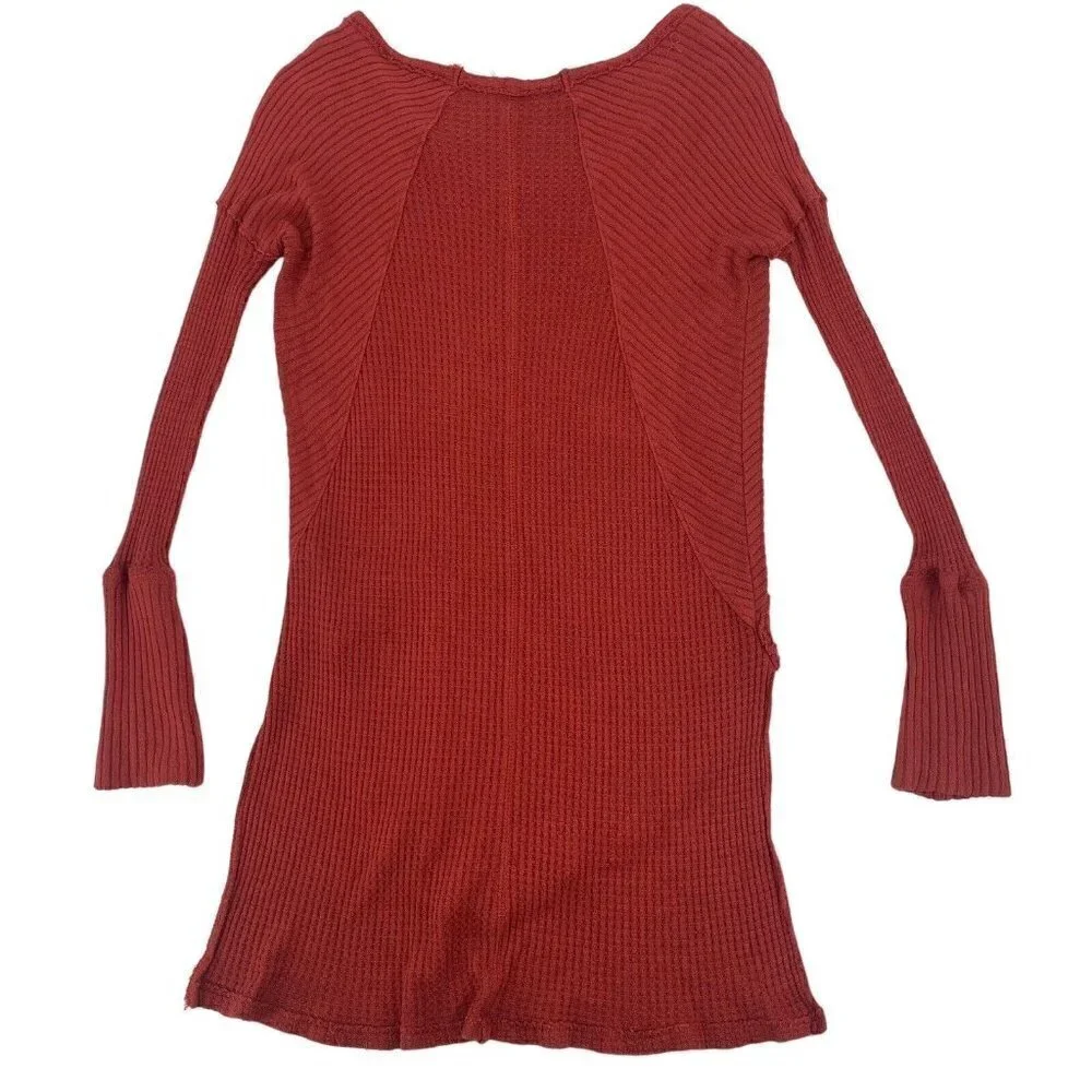 Free People XS Waffle Knit High Low Hem Top Long Sleeve Rust Fringe Rayon